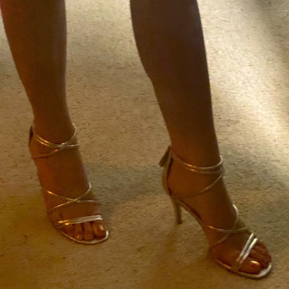 Chinese Laundry strappy gold high heels (8.5)